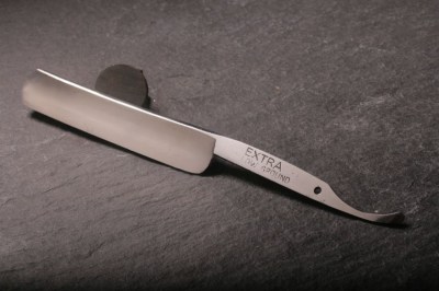 EK-003