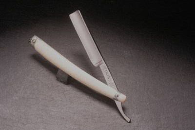 RR3-018